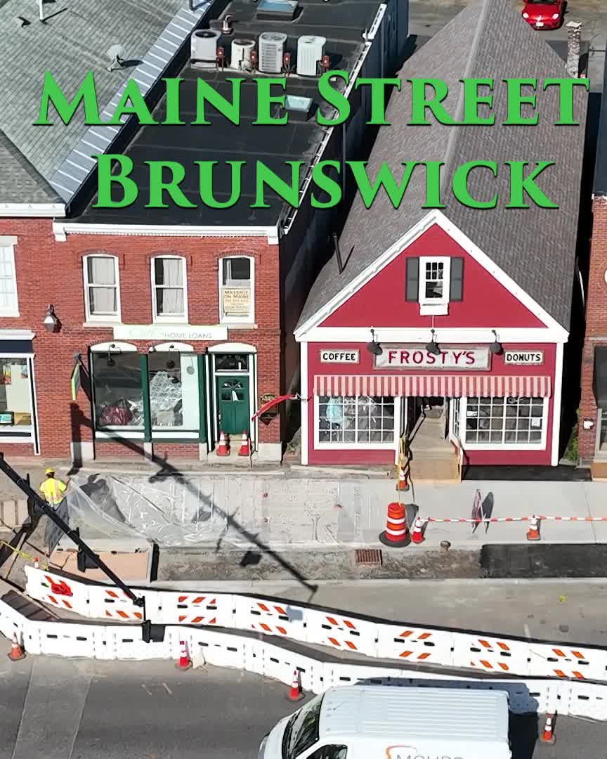 Streetscape Maine Street is OPEN!
